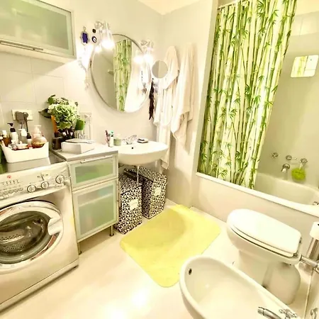Garden View, Free Parking And Checkout In The Afternoon Apartment Milan