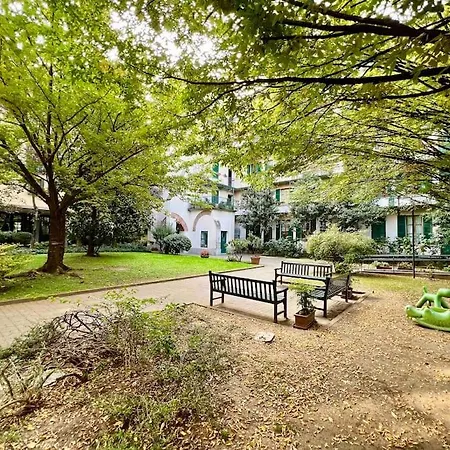Garden View, Free Parking And Checkout In The Afternoon 米兰